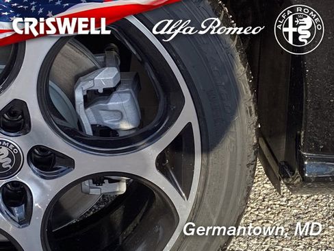 New 2025 Alfa Romeo Tonale image 13