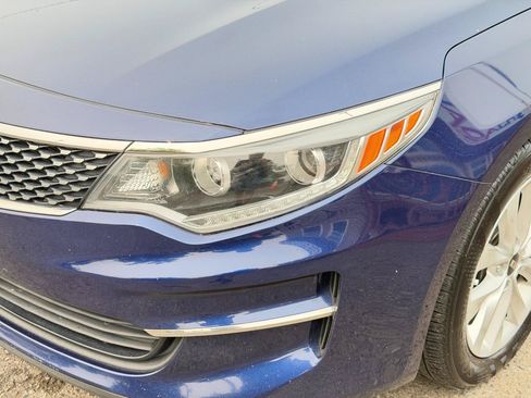 Used 2017 Kia Optima EX w/ Paint Protection Package FWD image 9