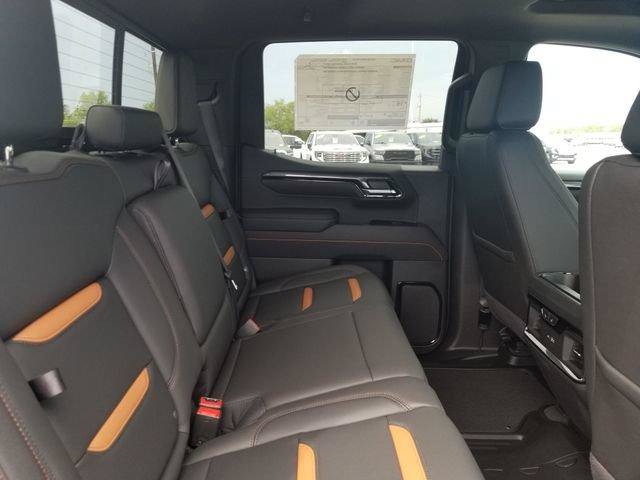 New 2026 GMC Sierra 1500 AT4 w/ Technology Package AWD/4WD image 12