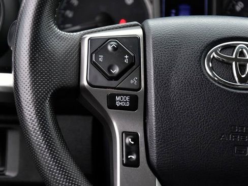 Used 2019 Toyota Tacoma SR5 image 17