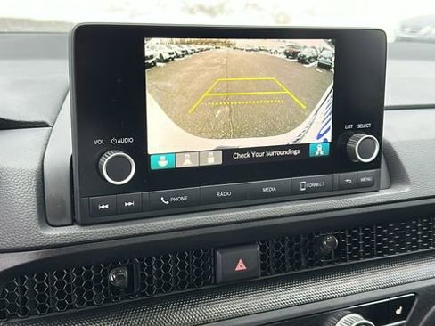 Used 2024 Honda CR-V EX image 17