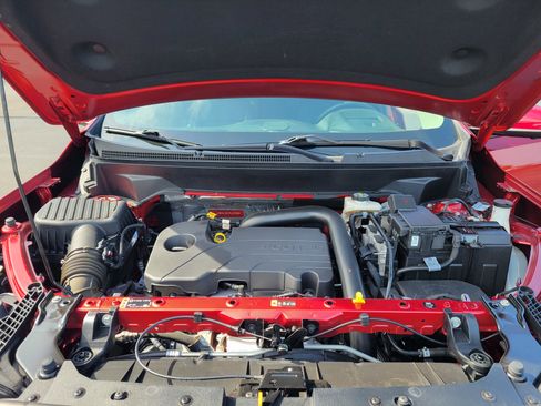 Used 2024 GMC Terrain Denali w/ Denali Premium Package AWD/4WD image 11