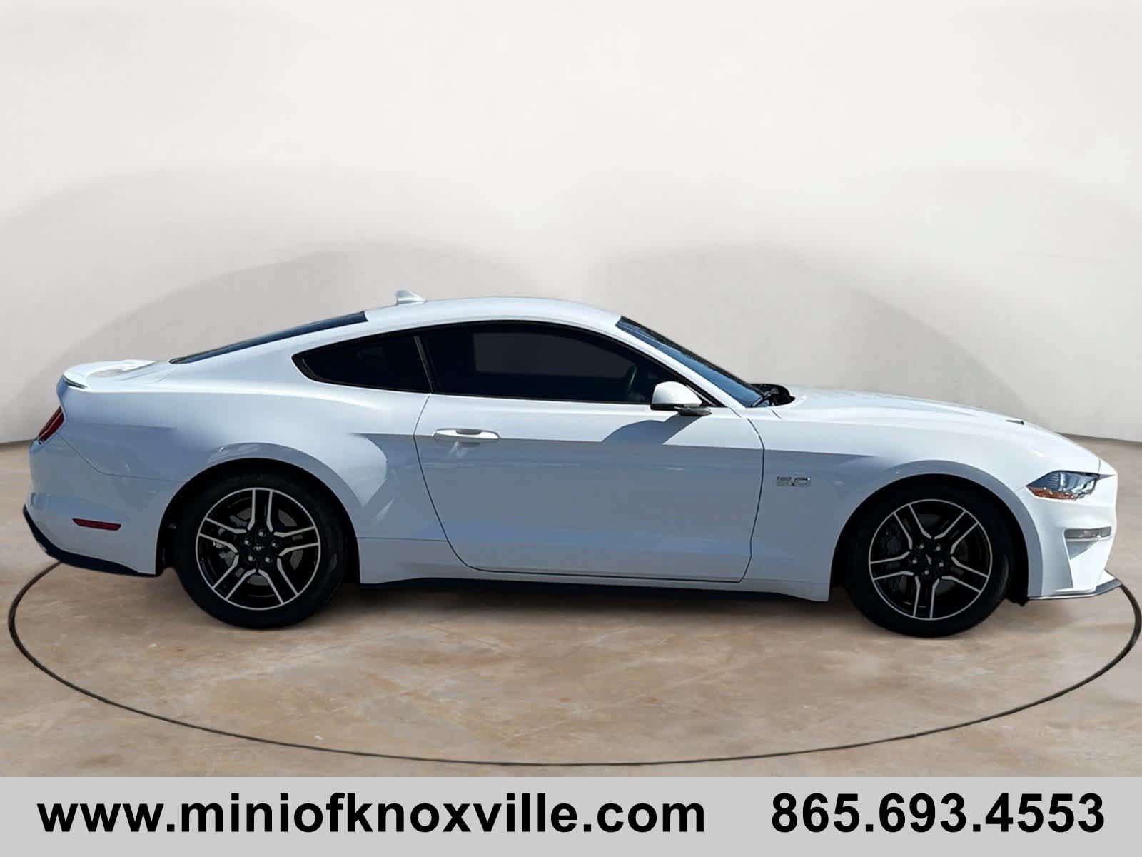 Used 2022 Ford Mustang GT Premium w/ Equipment Group 401A RWD image 2
