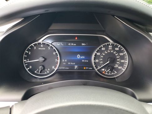 Used 2023 Nissan Murano SV image 13