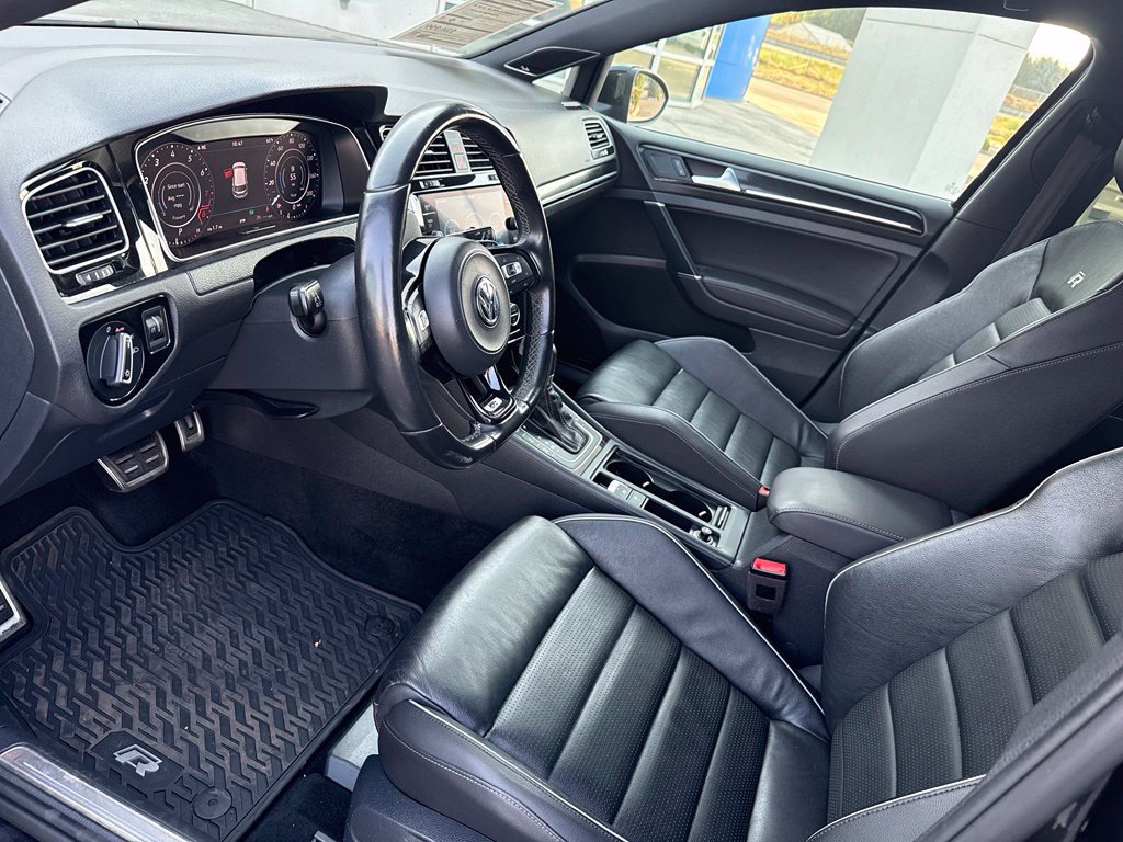 Used 2019 Volkswagen Golf R 4-Door AWD/4WD image 3