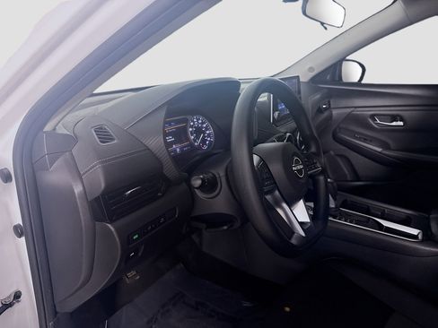 Used 2025 Nissan Sentra SV FWD image 23
