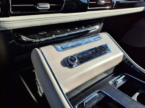 New 2026 Lincoln Aviator Reserve image 19