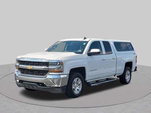 Used 2017 Chevrolet Silverado 1500 LT w/ All Star Edition AWD/4WD image 1