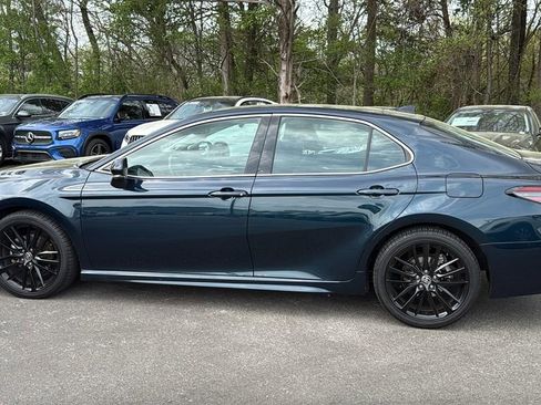 Used 2021 Toyota Camry XSE w/ Navigation Package image 7