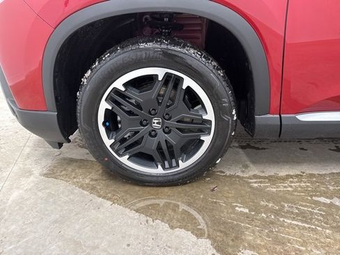 New 2026 Honda Pilot Touring image 9