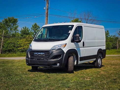 New 2026 RAM ProMaster 1500 w/ Convenience Group FWD image 7