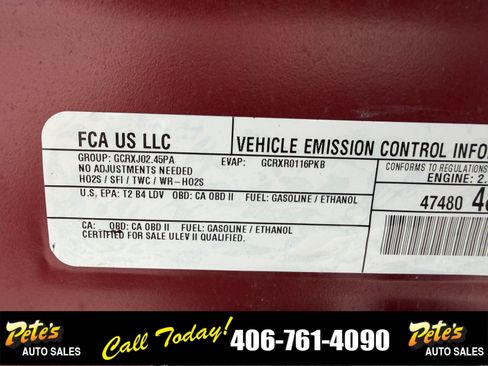 Used 2016 Jeep Cherokee Sport w/ Cold Weather Group AWD/4WD image 22