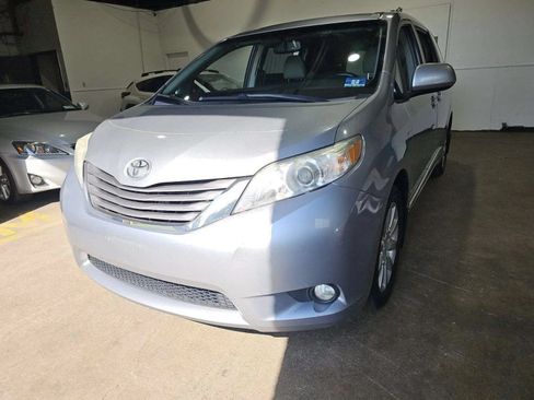 Used 2016 Toyota Sienna XLE Premium w/ Protection Package AWD/4WD image 1