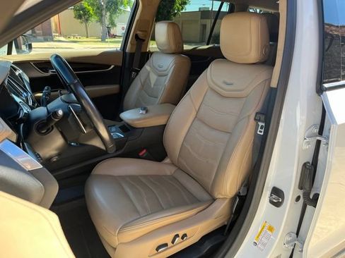 Used 2023 Cadillac XT6 Sport w/ Platinum Package AWD/4WD image 15
