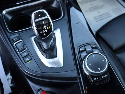 Used 2015 BMW 335i Gran Turismo xDrive image 32