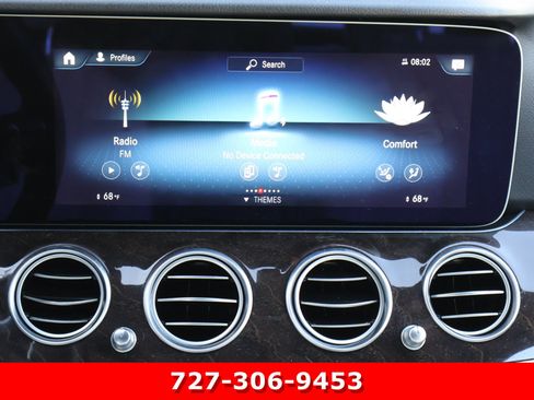 Used 2022 Mercedes-Benz E 450 4MATIC Sedan image 3