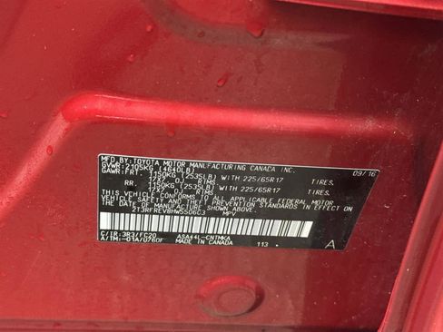 Used 2017 Toyota RAV4 XLE image 32