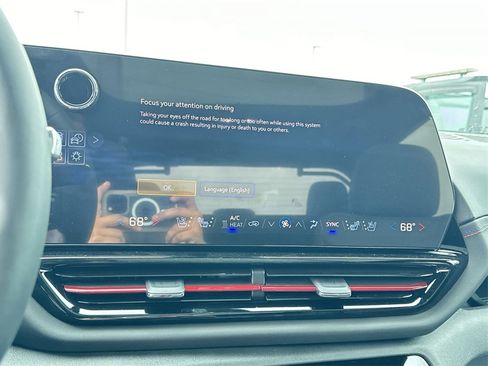 New 2024 Chevrolet Silverado EV RST image 22