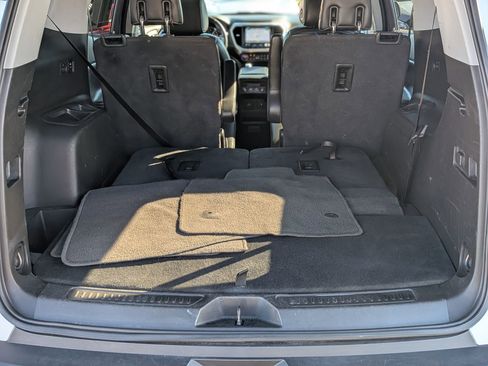 Used 2019 GMC Acadia SLT image 35