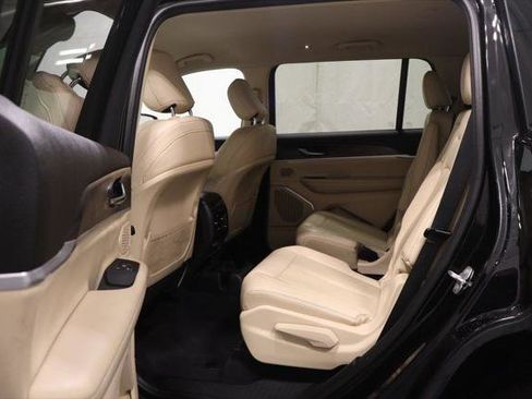 Certified 2022 Jeep Grand Cherokee L Limited AWD/4WD image 13