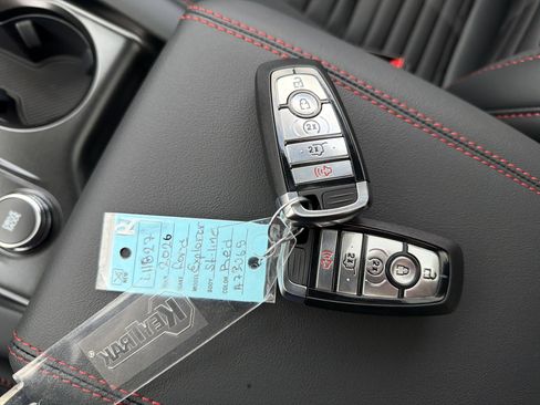 New 2026 Ford Explorer ST-Line w/ ST-Line Street Pack image 32