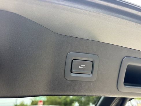 Used 2025 MAZDA CX-5 Signature AWD/4WD image 9