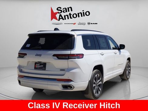 New 2025 Jeep Grand Cherokee L Overland w/ Trailer Tow Package AWD/4WD image 8
