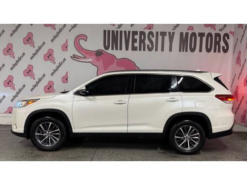 Used 2019 Toyota Highlander XLE image 8