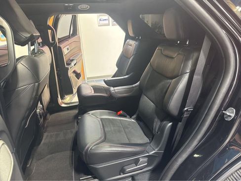 Used 2023 Ford Explorer ST w/ Equipment Group 401A AWD/4WD image 30