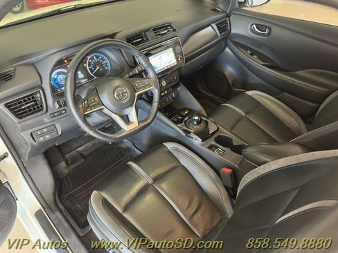 Used 2018 Nissan Leaf SL w/ SL Technology Package image 5