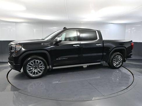 Used 2024 GMC Sierra 1500 Denali Ultimate AWD/4WD image 12