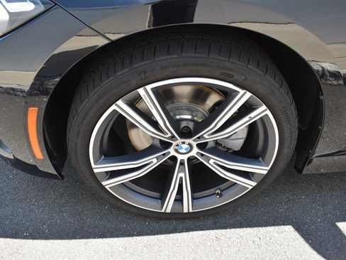 Used 2023 BMW 330i xDrive Sedan w/ Premium Package AWD/4WD image 10