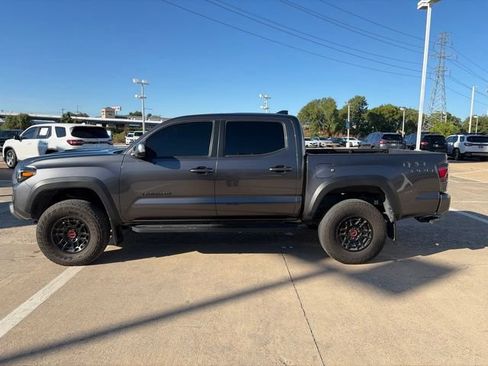 Used 2023 Toyota Tacoma TRD Pro AWD/4WD image 3