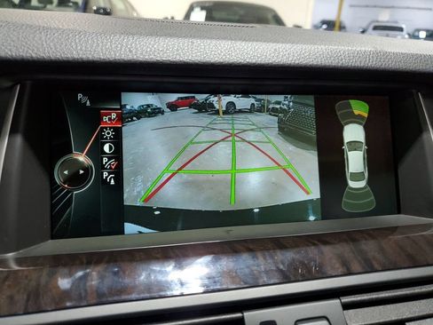 Used 2016 BMW 528i xDrive Sedan AWD/4WD image 29