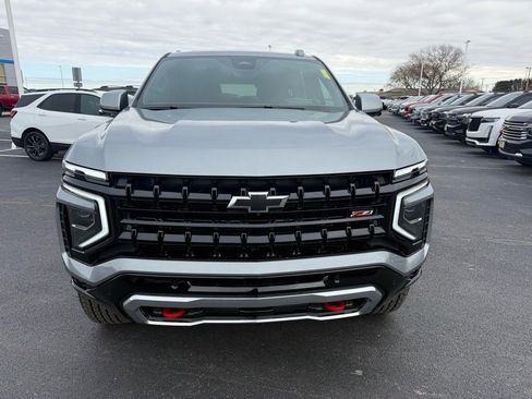 Used 2025 Chevrolet Tahoe Z71 w/ Z71 Off-Road Package image 8