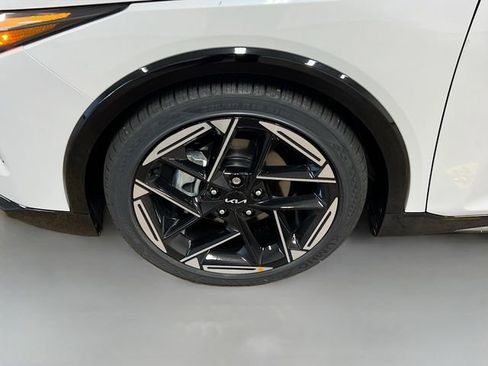 New 2025 Kia K4 GT-Line image 31