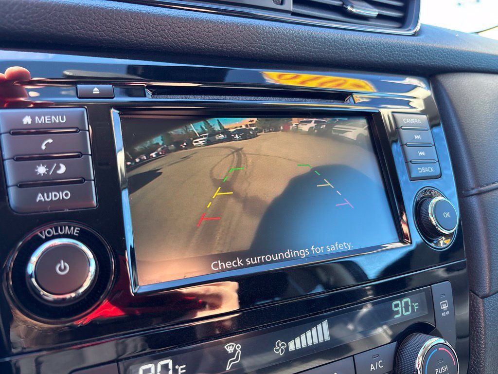 Used 2019 Nissan Rogue SV AWD/4WD image 26