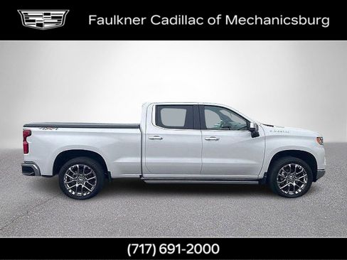 Used 2025 Chevrolet Silverado 1500 LTZ w/ LTZ Premium Package AWD/4WD image 3