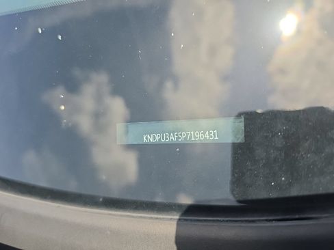 Certified 2023 Kia Sportage LX FWD image 8