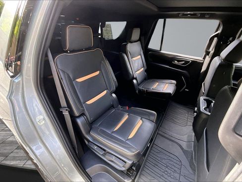 Used 2024 GMC Yukon AT4 w/ AT4 Premium Plus Package AWD/4WD image 27
