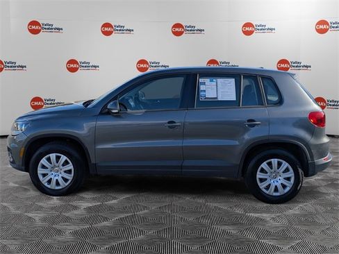 Used 2014 Volkswagen Tiguan S image 8