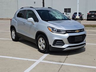 Used 2017 Chevrolet Trax LT w/ LT Convenience Package video 3