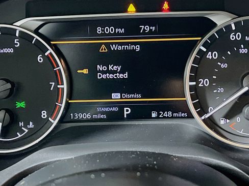 Used 2024 Nissan Rogue S FWD image 22