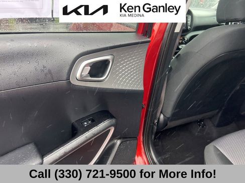Certified 2024 Kia Soul LX w/ Option Group 015 image 47