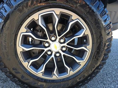 Used 2019 Chevrolet Colorado ZR2 AWD/4WD image 8