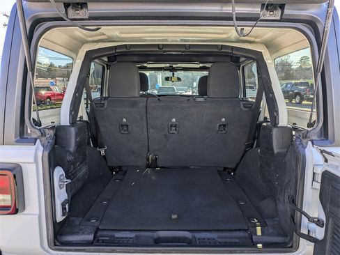 Used 2023 Jeep Wrangler Sport S image 26