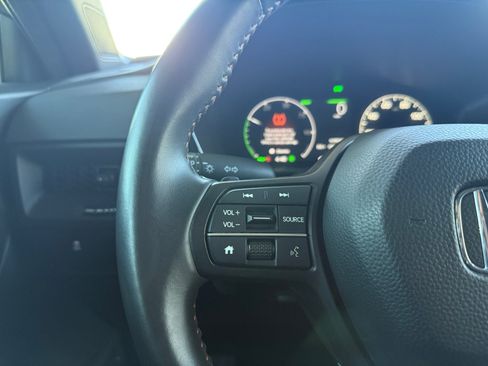 Used 2024 Honda CR-V Sport image 18