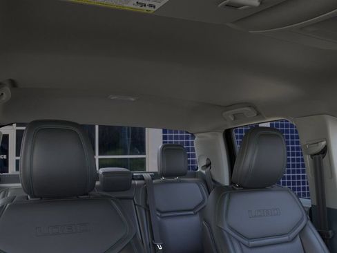New 2026 Ford Maverick Lobo AWD/4WD image 37