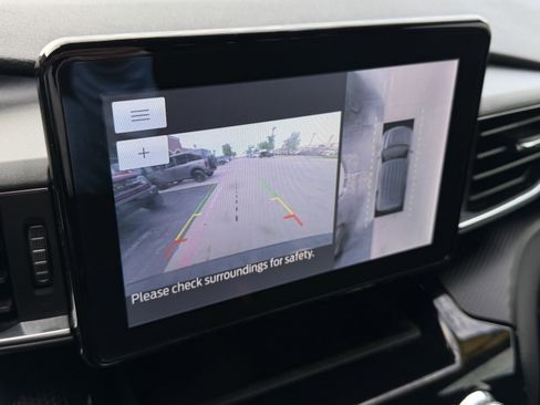 Certified 2023 Ford Explorer ST-Line w/ Class IV Trailer Tow Package RWD image 20