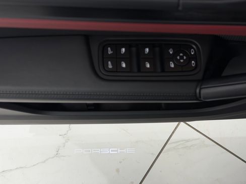 Certified 2025 Porsche Cayenne GTS image 29